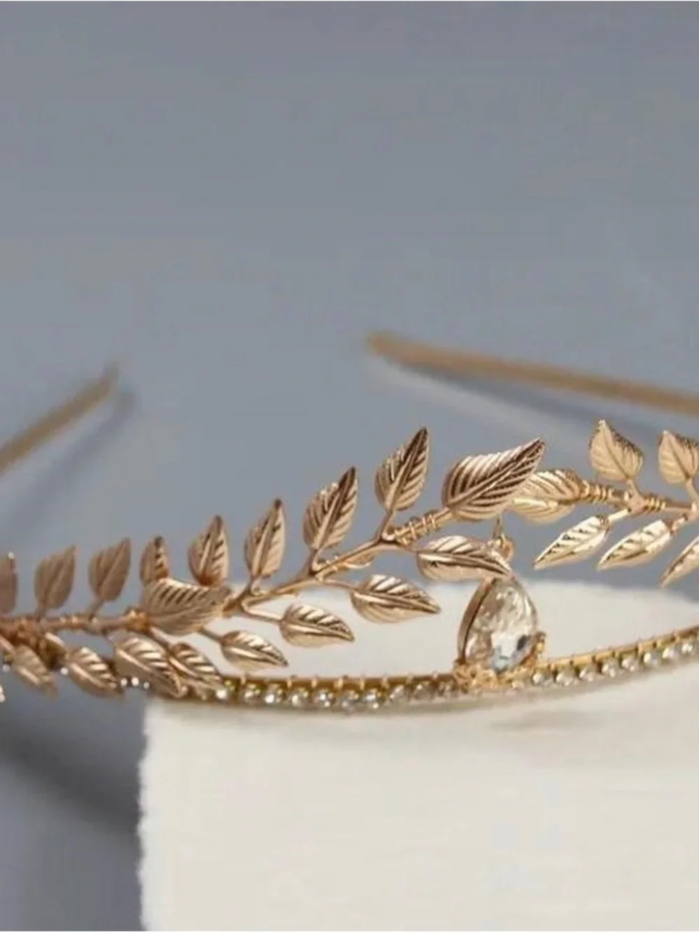 Tiara - new! I opened the package but never used it. It didn’t go with my dress.